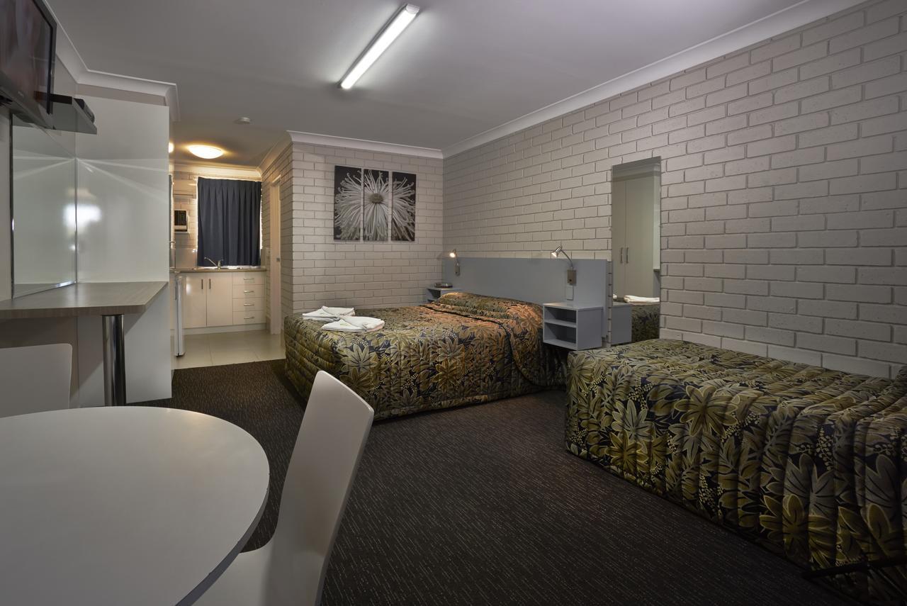 טוומבה Jefferys Motel מראה חיצוני תמונה